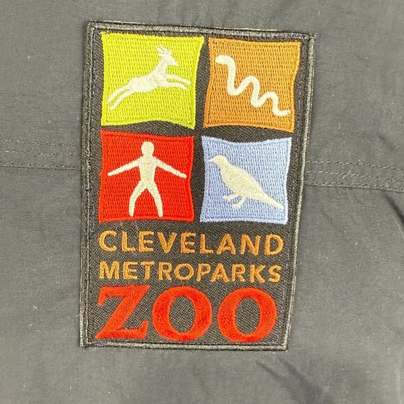 L.L. Bean Mens Cleveland Zoo Embroidered Black Fleece Lined Nylon Vest Sz L - Picture 8 of 10